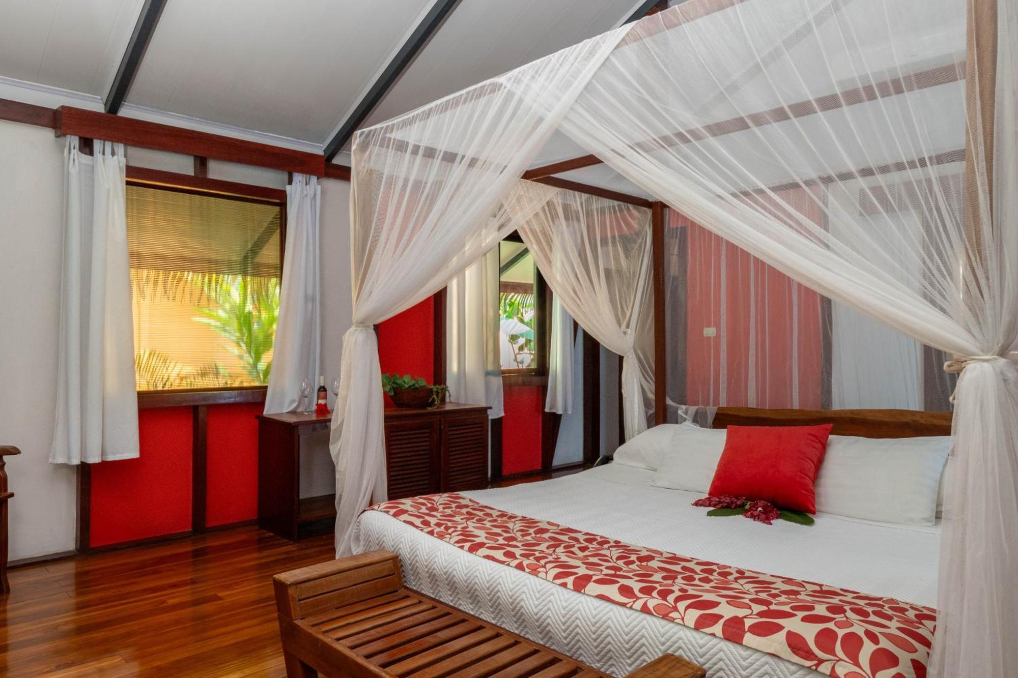 Namuwoki Lodge Puerto Viejo de Talamanca Екстериор снимка
