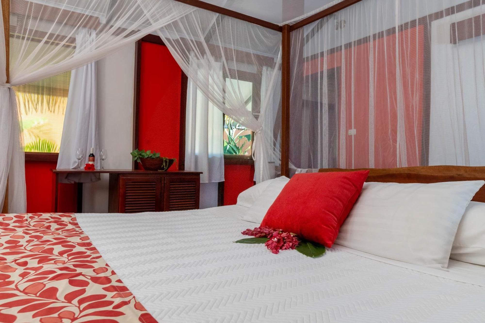 Namuwoki Lodge Puerto Viejo de Talamanca Екстериор снимка